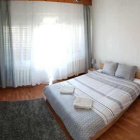 Premium Central Apartment Gran Varadino Esterno foto