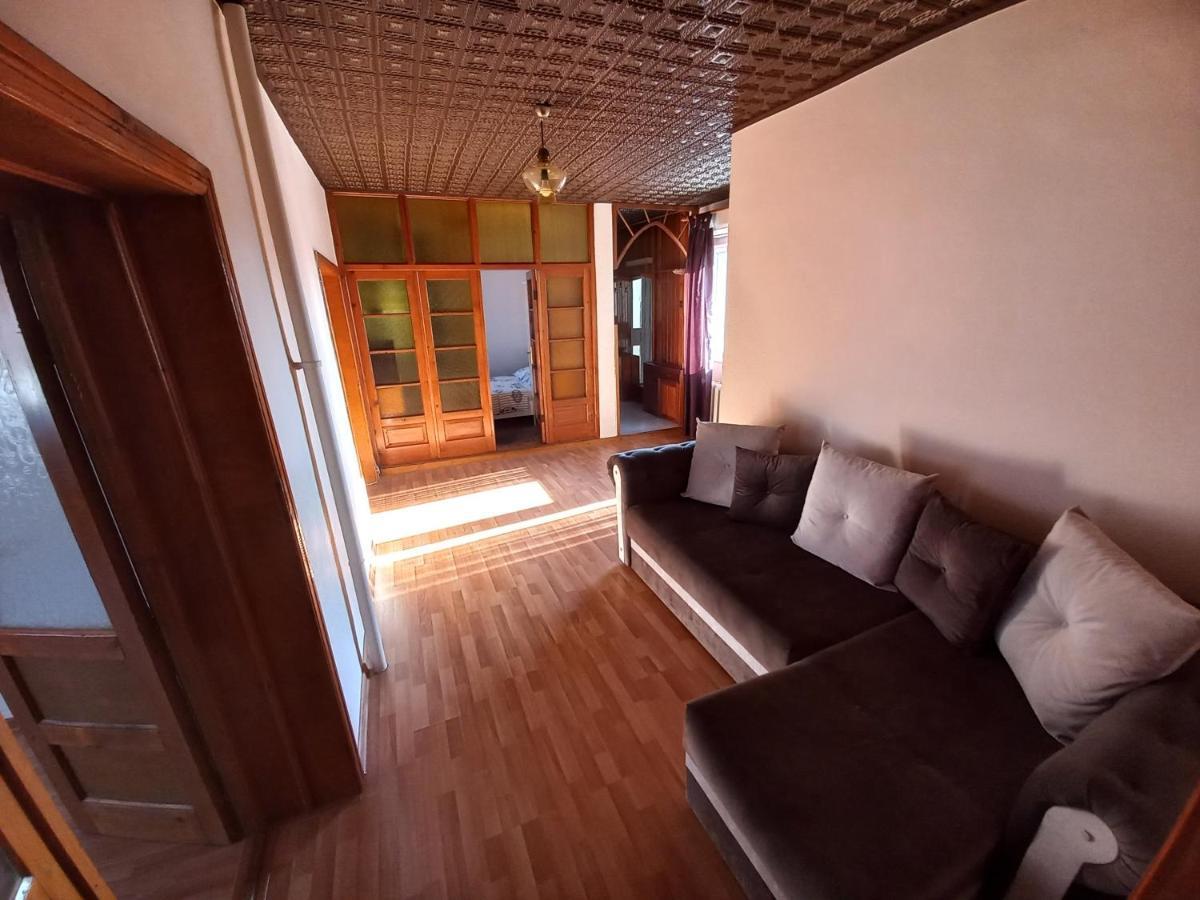 Premium Central Apartment Gran Varadino Esterno foto