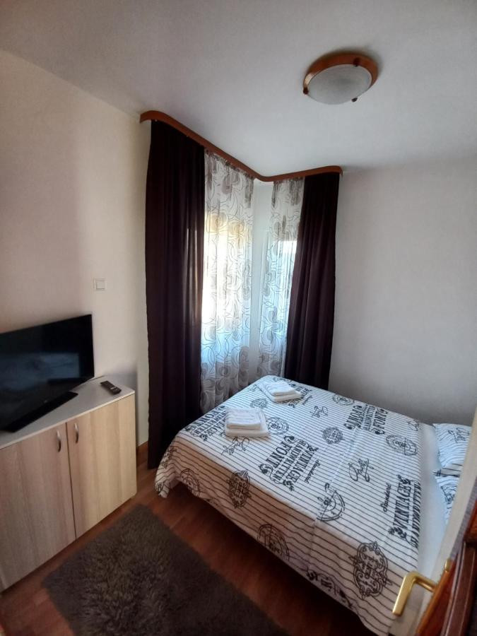 Premium Central Apartment Gran Varadino Esterno foto